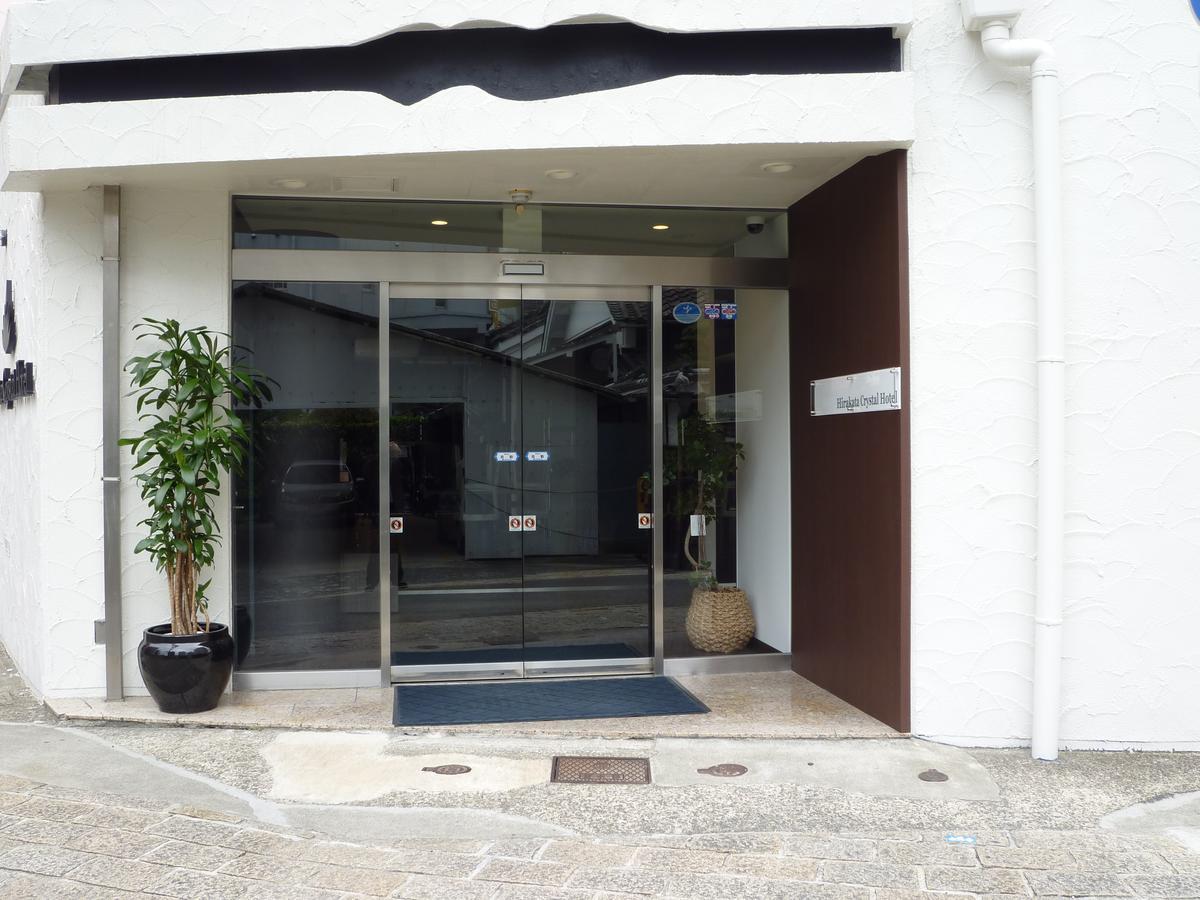 Hirakata Crystal Hotel Buitenkant foto